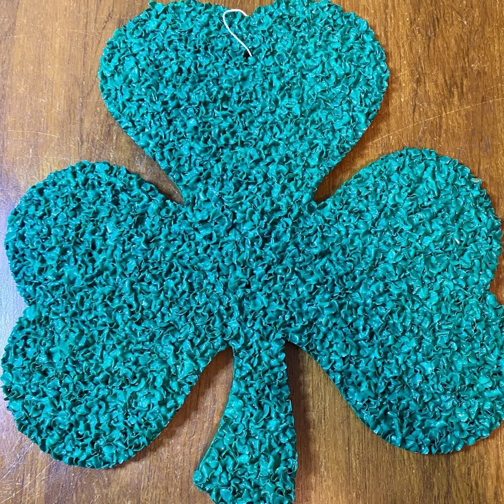 Vintage Melted Plastic Green Popcorn Decoration St Patrick Day Clover Shamrock.